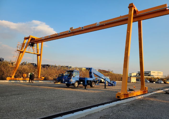 SH28 2.8t橋形クレーン